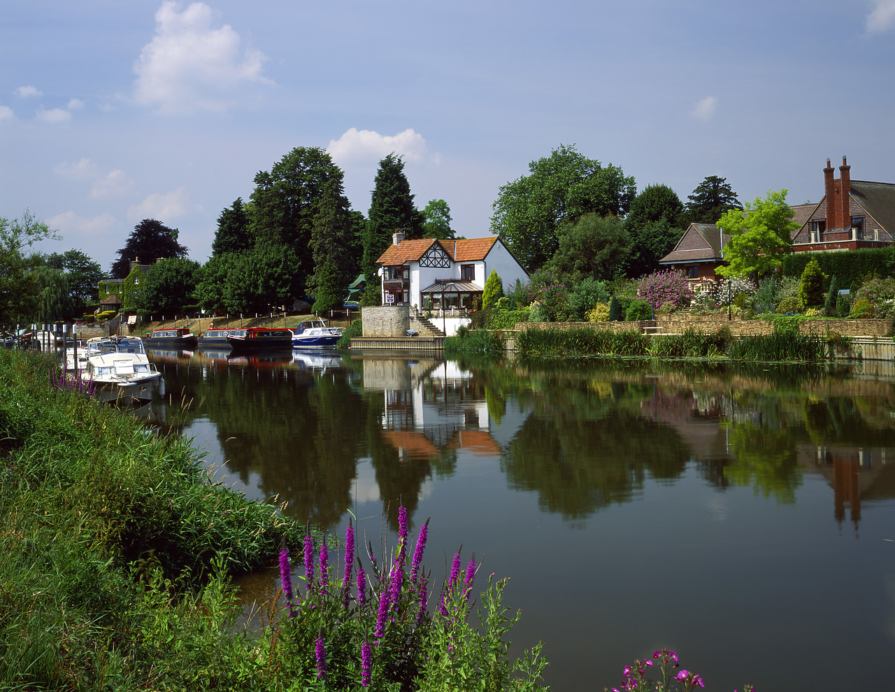 #944800-3 - The River Avon, Bidford-on-Avon, Warwickshire, England