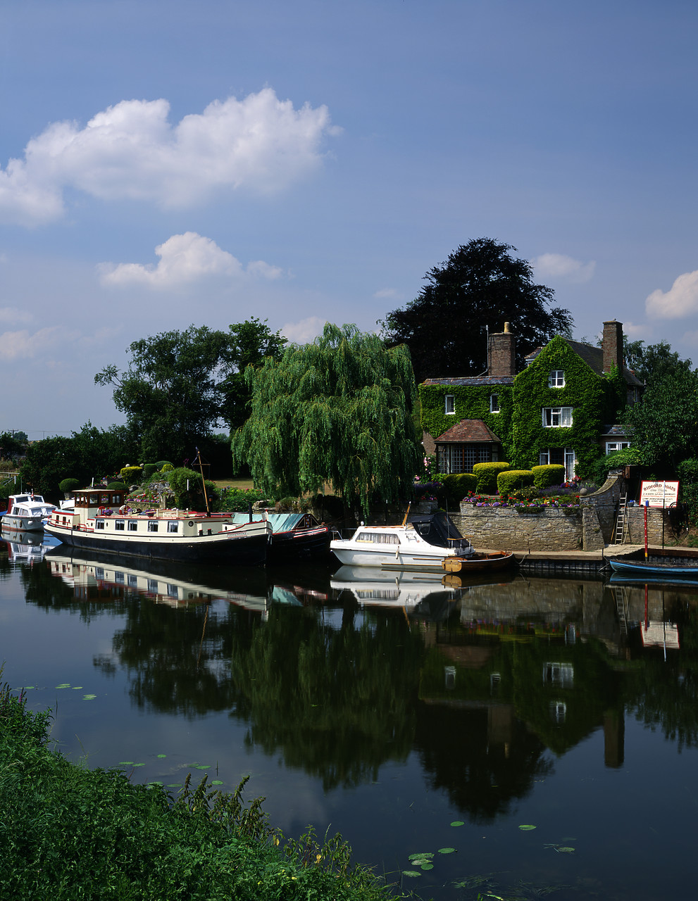 #944802-4 - The River Avon Reflections, Bidford-on-Avon, Warwickshire, England