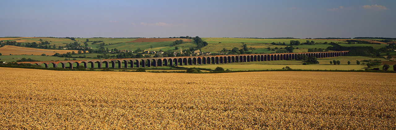 #970359-1 - Welland Valley Viaduct, near Seaton, Leicestershire, England