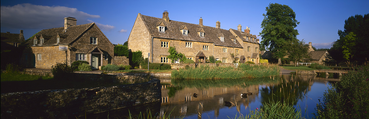 #990429-5 - Cotswold Cottages, Lower Slaughter, Gloucestershire, England